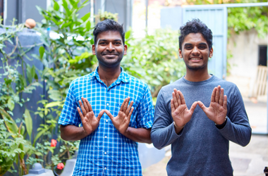 Nuestro método <i>Wolbachia</i> ahora protege a más de 10 millones de personas en todo el mundo. Nuestro método <i>Wolbachia</i> ahora protege a más de 10 millones de personas en todo el mundo.